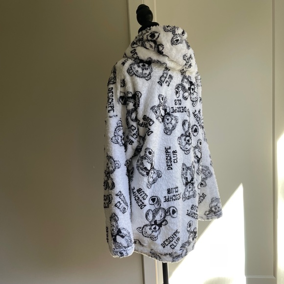 NWT Cozy Hoodie Black White - Picture 7 of 8